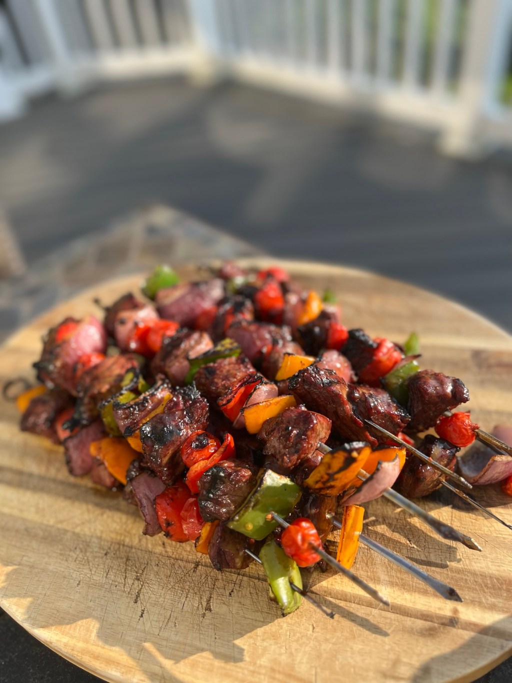 Honey Sriracha Glazed Steak Kabobs